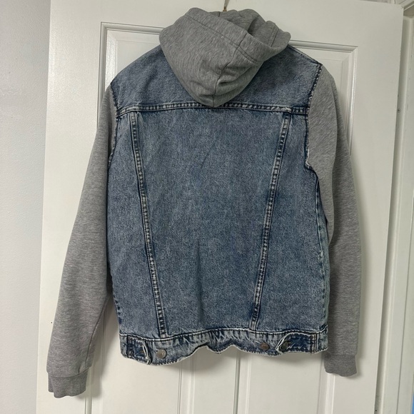 H&M “Divided” Gray/Blue Jean Jacket Unisex Adults Size Medium - Picture 9 of 10